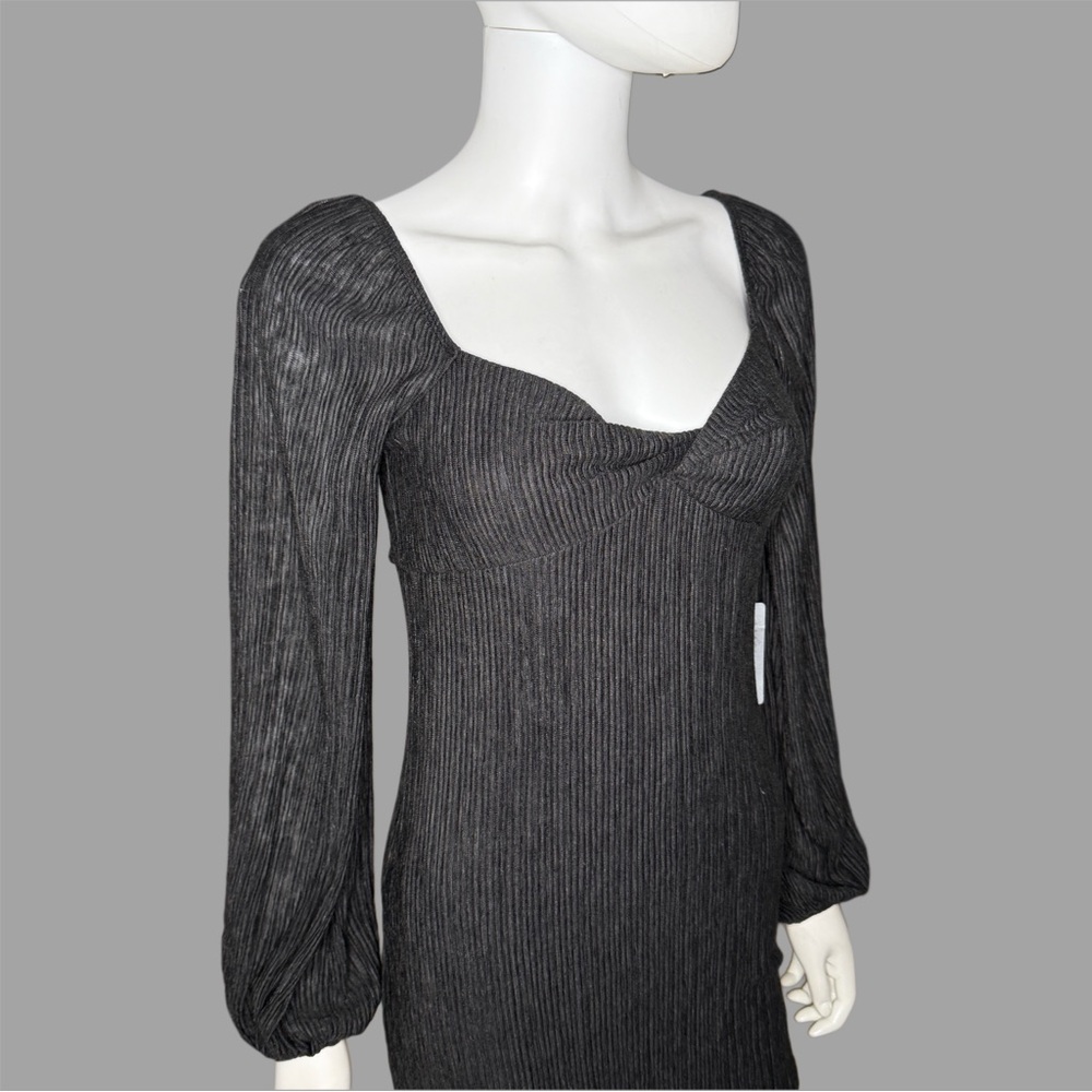 Lush Black‎ Twist Front Long Sleeve Plissè Midi Dress - Picture 5 of 7